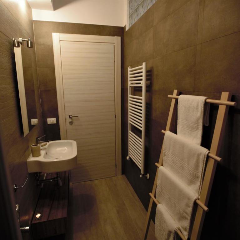 PHALANTHOS TARANTO - Double Room with Balcony - 9