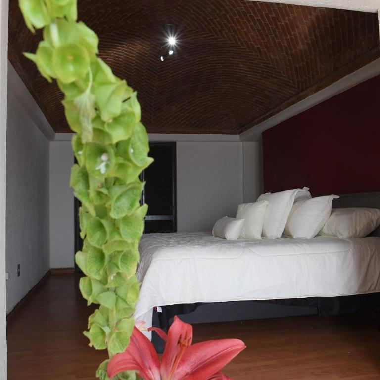 The House of Cinema - King Room with Balcony - 2