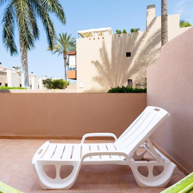 Vivienda Vacacional con Piscina y WiFi en Playa Paraíso Adeje - Apartamento - 16
