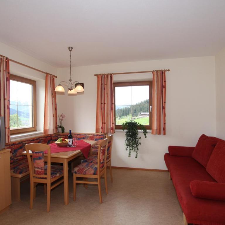 Bauernhof Hundbichl - Comfort Apartment mit zwei Schlafzimmern und Balkon - 3