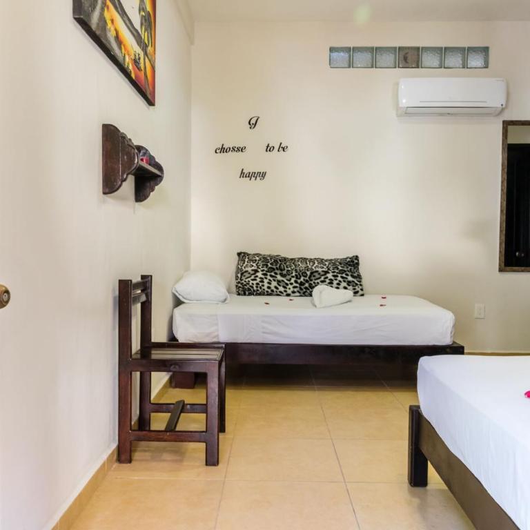 Moonshine Hotel - Standard Twin Room - 2