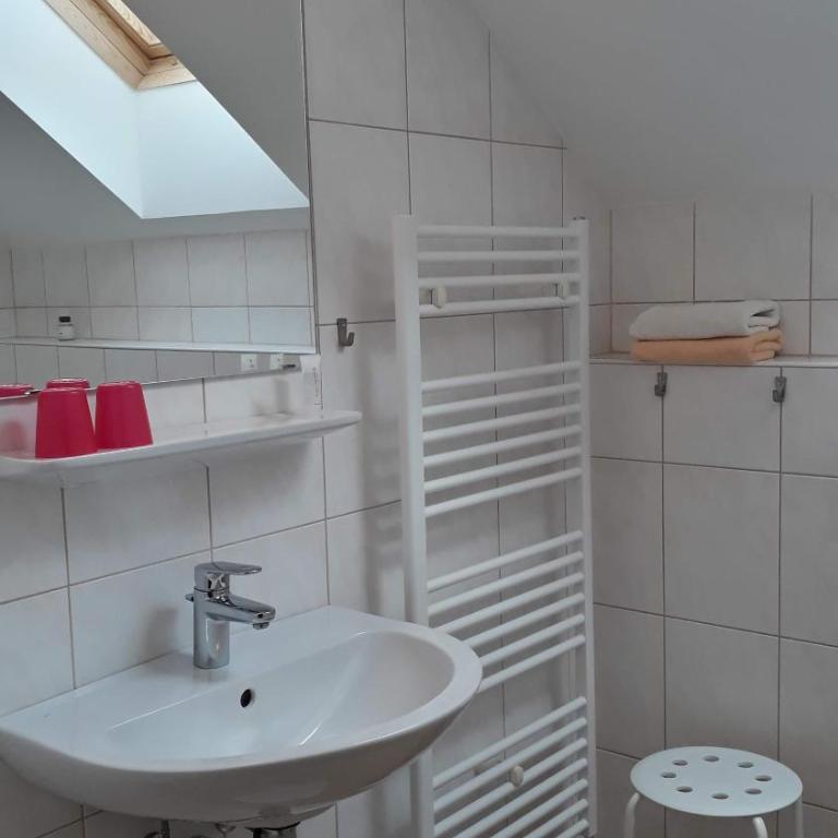 Eckenhof - Apartment mit 2 Schlafzimmern und Balkon - 9