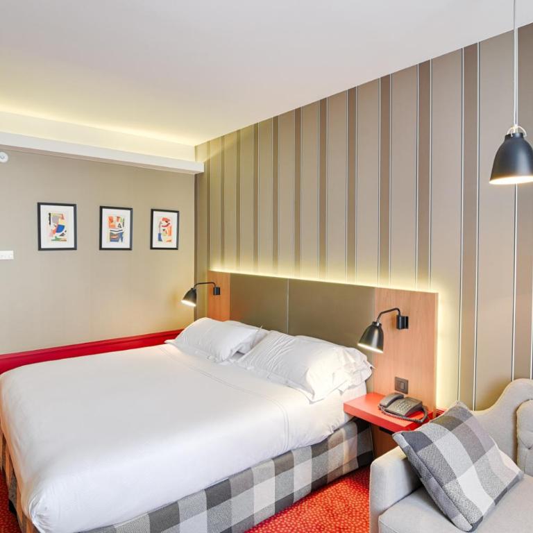 Hôtel Des Artistes - Chambre Double Confort - 7