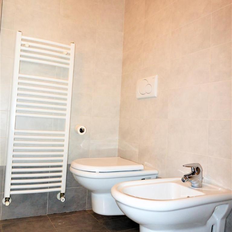 Apartment Gardasee 2 - Holiday Home Garda Trentino - Appartamento - 30