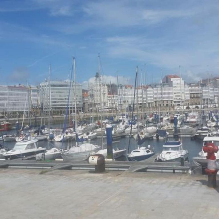 APARTAMENTO NUEVO EN CENTRO HISTORICO A CORUÑA - Apartamento con balcón - 8