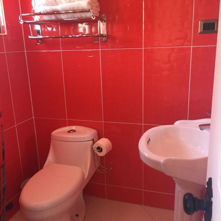Hostal Gipuzkoa - Superior Queen Room - 2