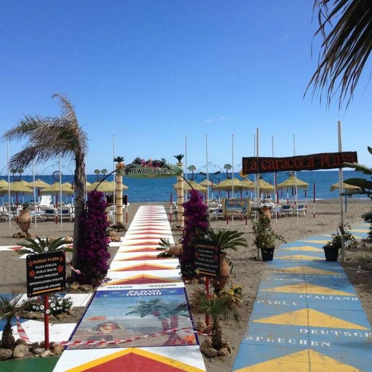 Elizabeth Beach Apartment with Seaviews! - Apartment - 36