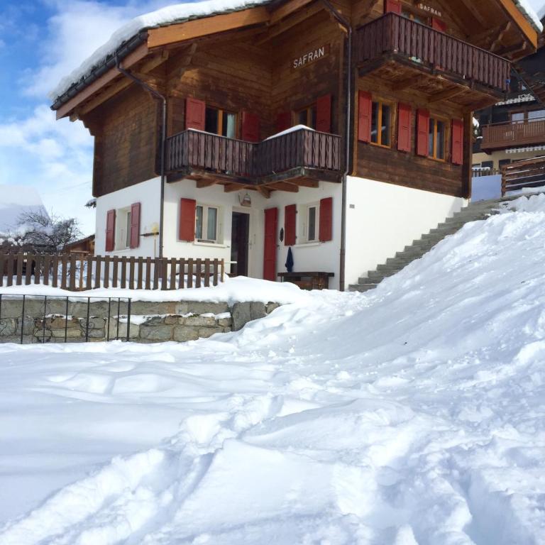 Chalet Safran - Apartment mit 3 Schlafzimmern und Bergblick - 2