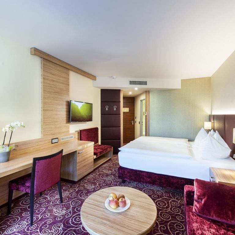 EurothermenResort Bad Ischl - Hotel Royal 4-Sterne Superior - Standard Doppelzimmer mit Zugang zum Spa - 1