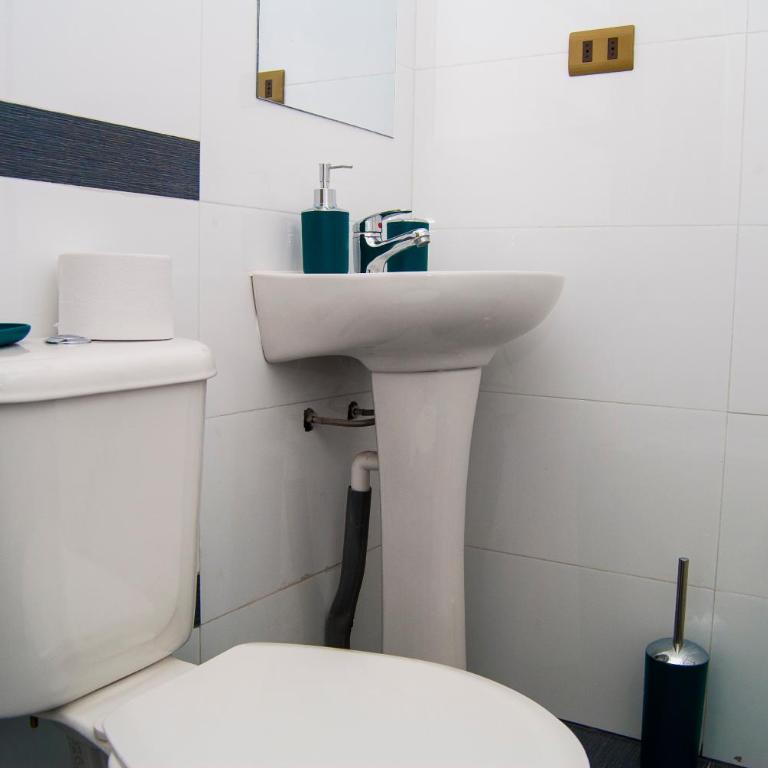 Hostal Lecher - Double Room with Private Bathroom - 3