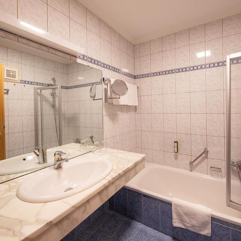 Hotel Tauernhof I Zell am See-Kaprun Sommerkarte inklusive - Suite mit 1 Schlafzimmer - 5