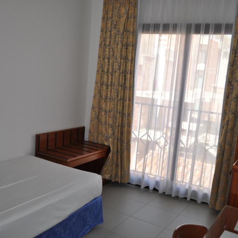 Hostal Vila del Mar - Habitación Individual - 3