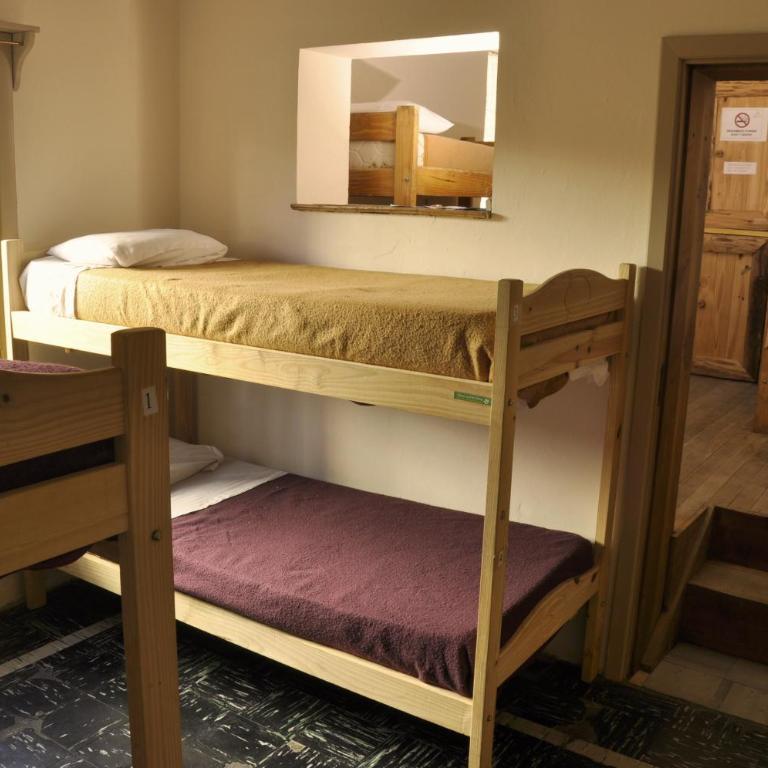 HOPA-Home Patagonia Hostel & Bar - Cama individual en habitación compartida con 8 camas - 2
