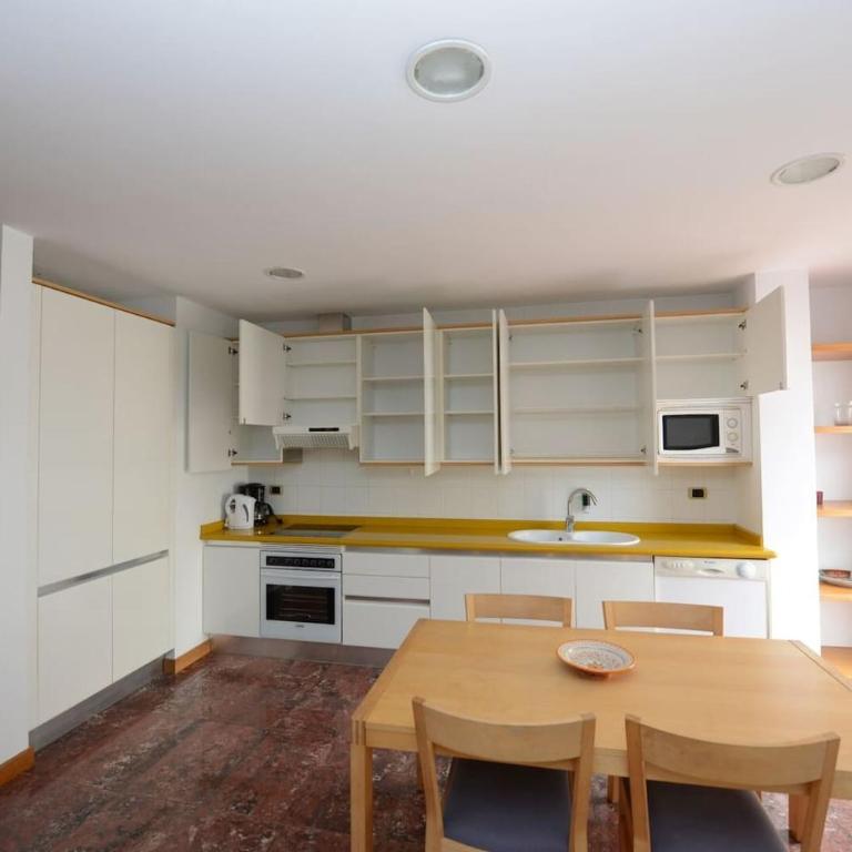 ESPECTACULAR ATICO CON TERRAZA A 50 MT PLAYA CANTERAS - Apartamento - 1