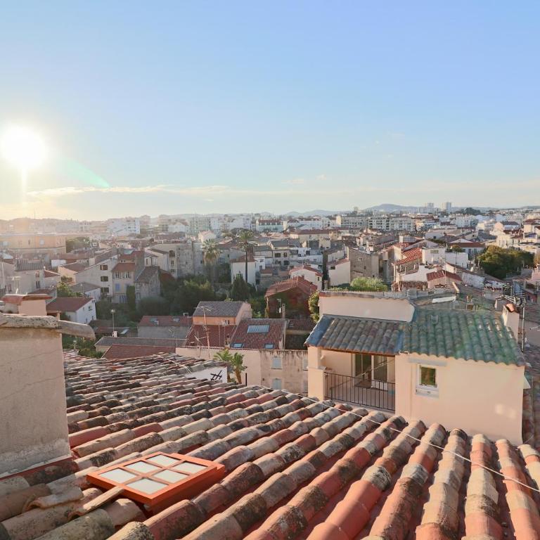 CLT - UNIQUE Duplex & Terrace on the Provencal market - Appartement avec Terrasse - 25