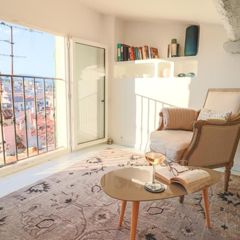 CLT - UNIQUE Duplex & Terrace on the Provencal market - Appartement avec Terrasse - 24