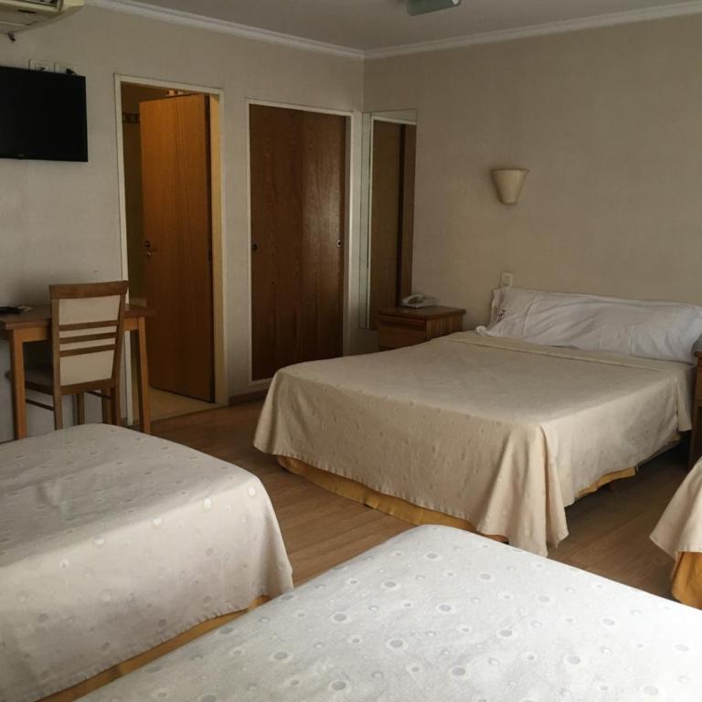 Hotel Rey - Habitación Cuádruple Superior - 1