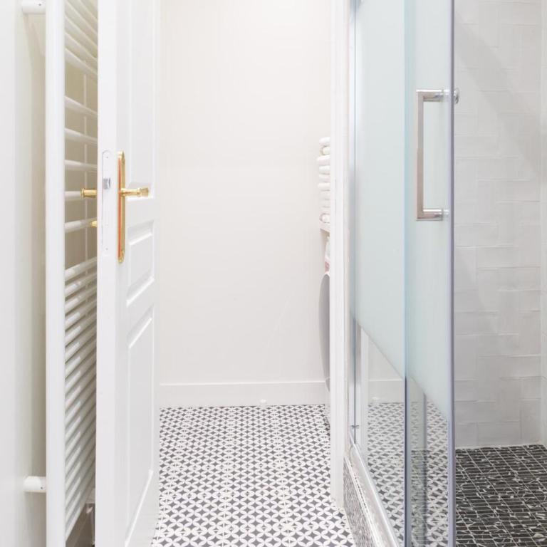 RESIDENCE LANCASTER - Appartement 2 Chambres - 22
