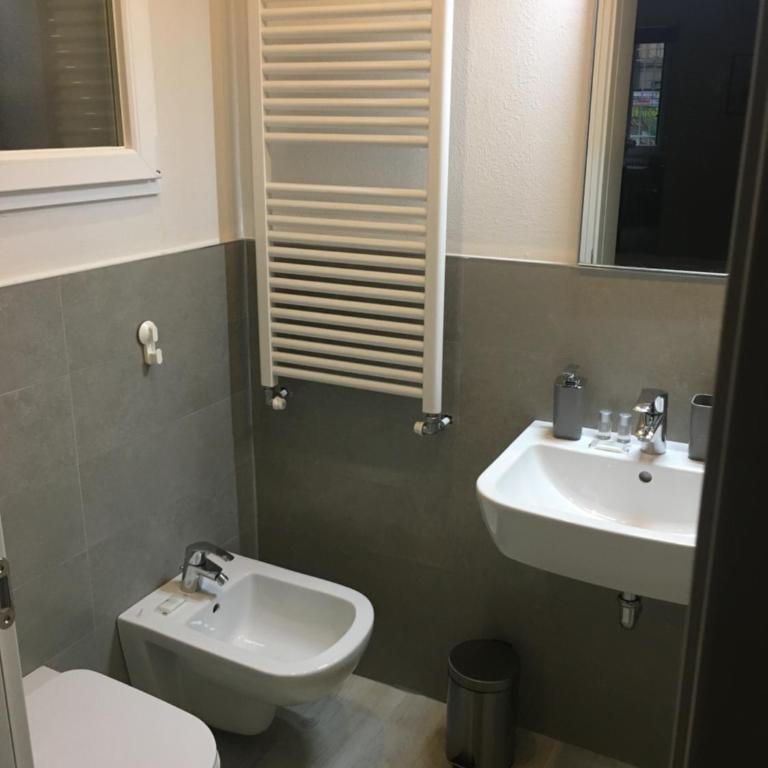 Oriani 20 - Appartamento con 2 Camere da Letto - 29