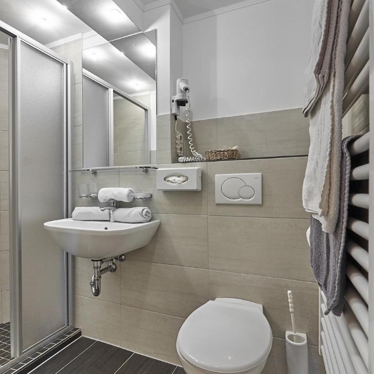 Hotel Garni Schönblick - Apartment mit 2 Schlafzimmern (5 Erwachsene) - 4
