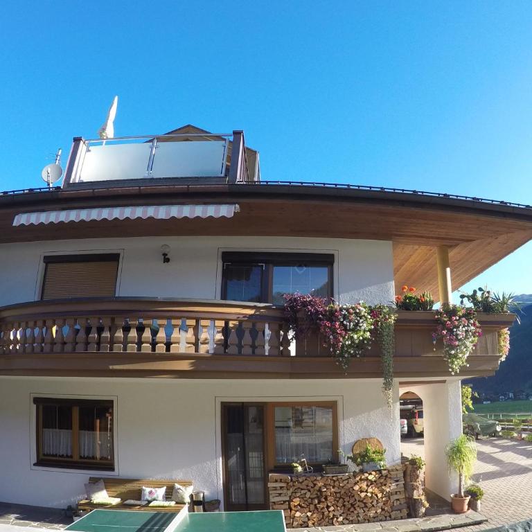 Ferienwohnungen Flörl - Apartamento de 2 dormitorios con balcón - Ático - 8