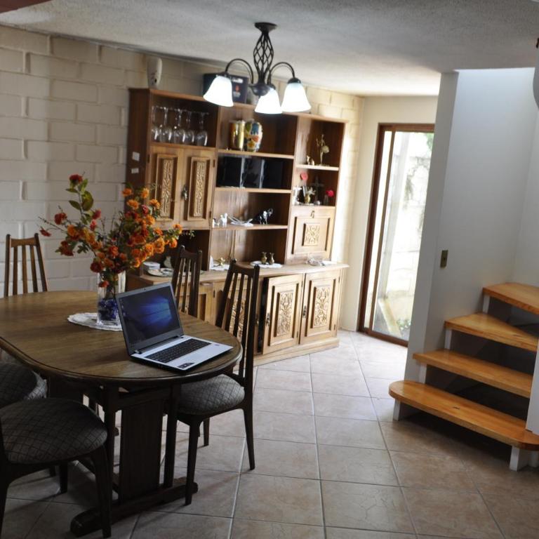 Santa Elena de Maipo Home - Double Room with Private Bathroom - 3