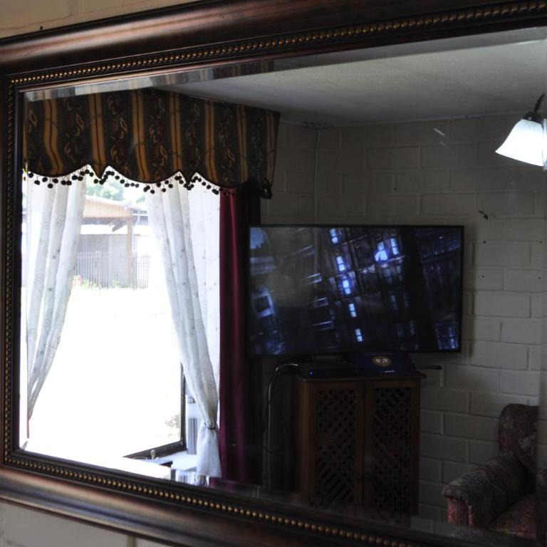Santa Elena de Maipo Home - Double Room with Private Bathroom - 4
