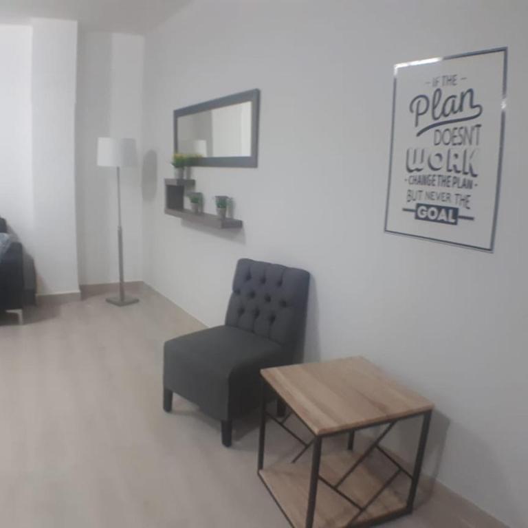 NUEVOS DEPARTAMENTOS CENTRO HISTÓRICO A 200 MTS DEL MALECÓN - Apartamento - 6