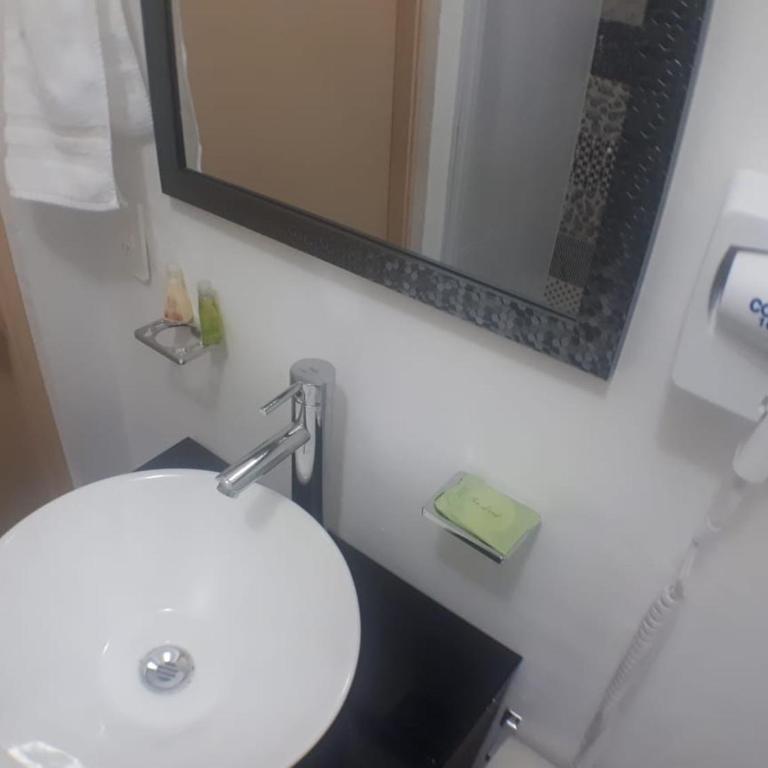 NUEVOS DEPARTAMENTOS CENTRO HISTÓRICO A 200 MTS DEL MALECÓN - Apartamento - 12