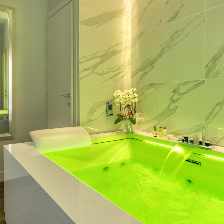 Palazzo Cini Luxury Rooms in Pisa - Camera Matrimoniale Superior con Vasca Idromassaggio - 14