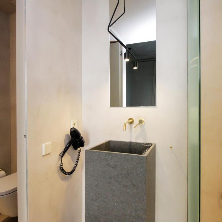 BUHO Boutique Rooms - Double Room with Balcony - 4