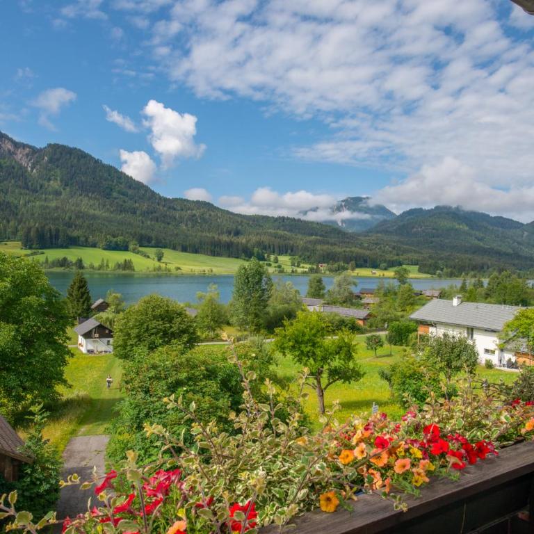 Haus Binder - Doppelzimmer mit Balkon und Seeblick - 6