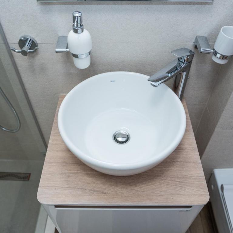 Apartman Donner Centar - Apartment - 32