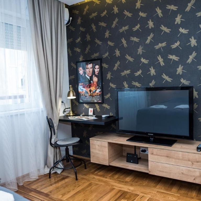 Apartman Donner Centar - Apartment - 17