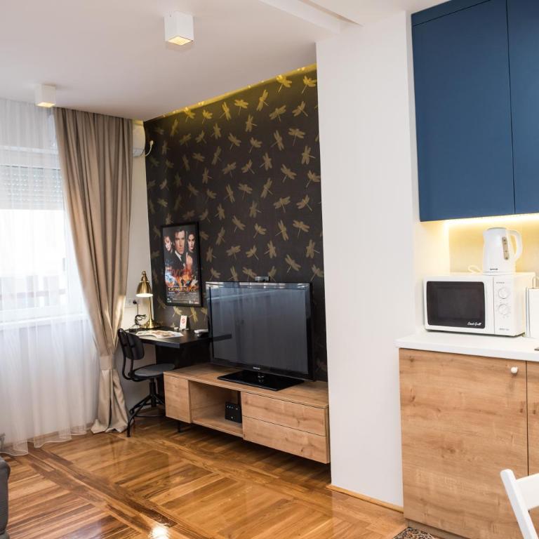 Apartman Donner Centar - Apartment - 14