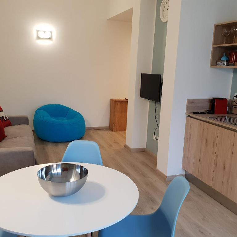 34 Via Giulio Carcano - Appartamento - 47