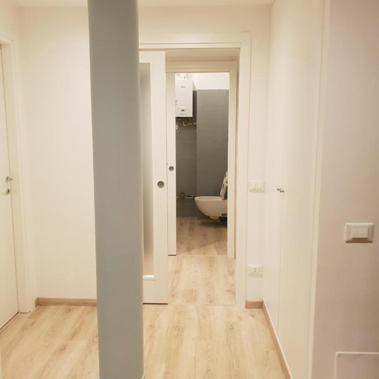 34 Via Giulio Carcano - Appartamento - 65