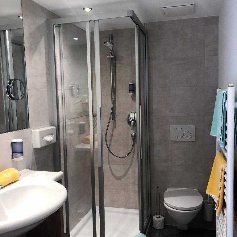 Hotel Garni Central - Zimmer - Studios - Apartments - Studio-Apartment - 3