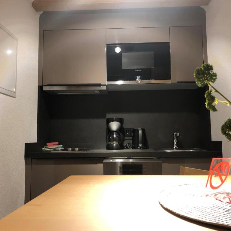 Hotel Garni Central - Zimmer - Studios - Apartments - Studio-Apartment - 2