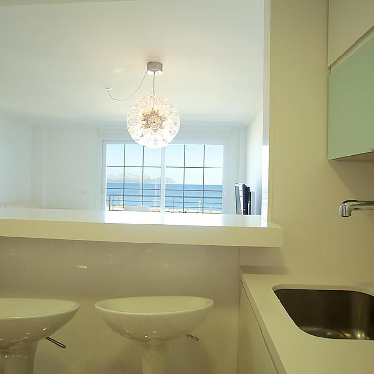 Apartment Minimal - Three-Bedroom Apartment - 7
