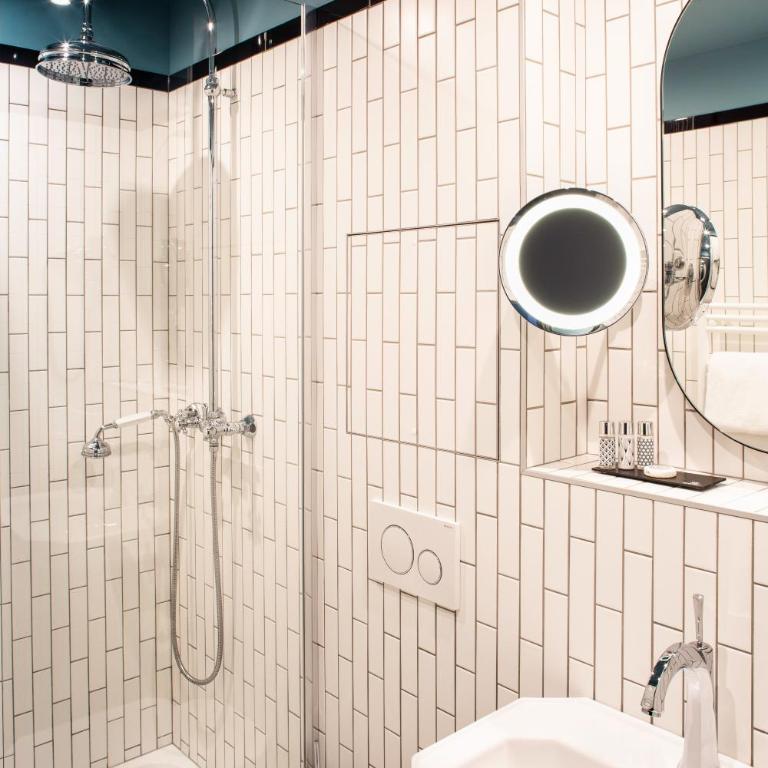Lenox Montparnasse - Chambre Double ou Lits Jumeaux Club - 12