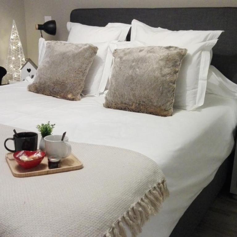 Sweet Home Studio Aix en Pce, clim,terrasse,piscine,pkg gratuit - Studio avec Terrasse - 24
