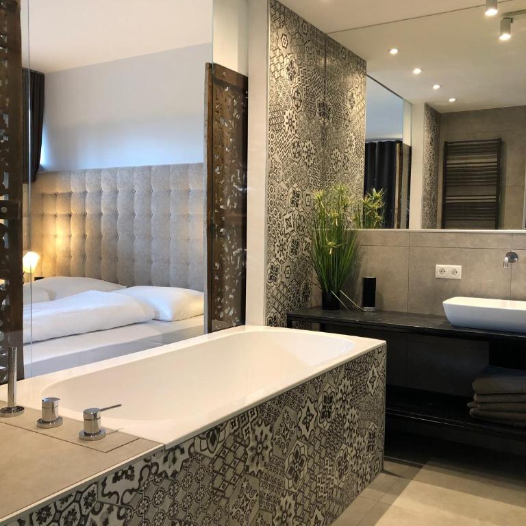 Designferienhaus Luxus Bergchalet XXL Ski In-Out Snow Space Wagrain Flachau - Deluxe Villa - 52