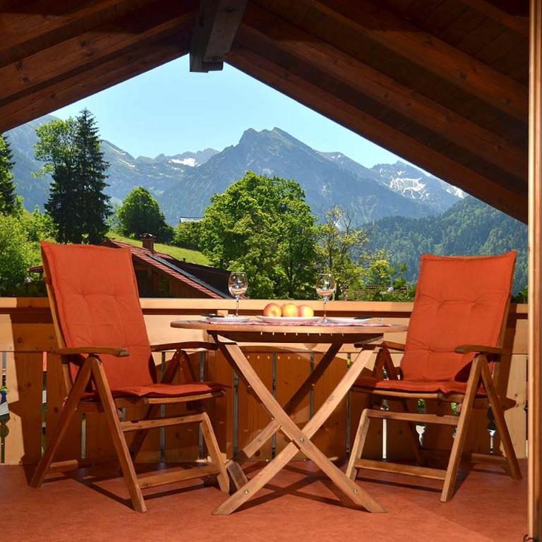 Gipfelglück Hinterstein - Apartment mit Blick auf die Berge - 1