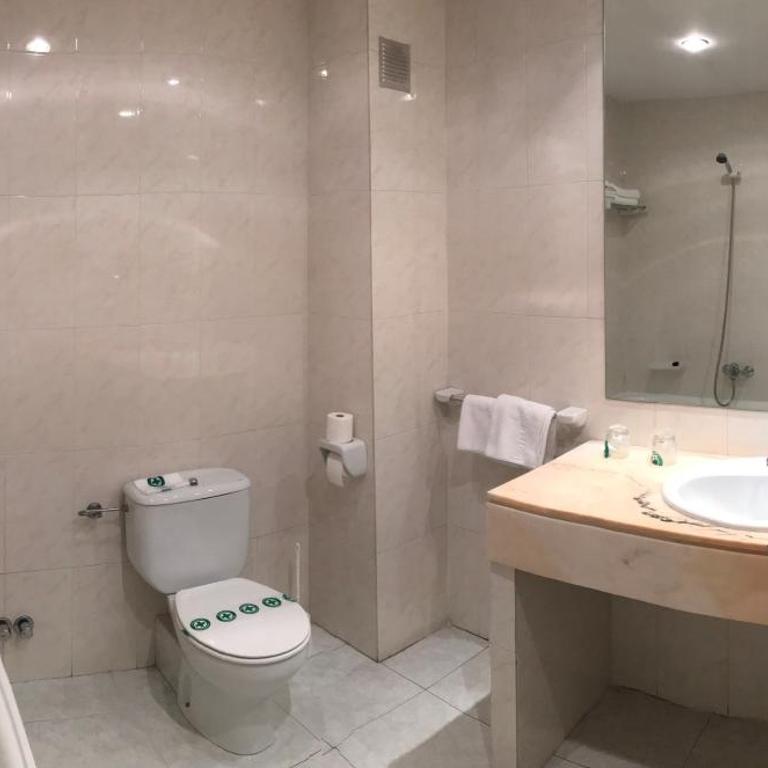 Hotel Roc Del Castell - Habitación Doble - 2 camas - 11