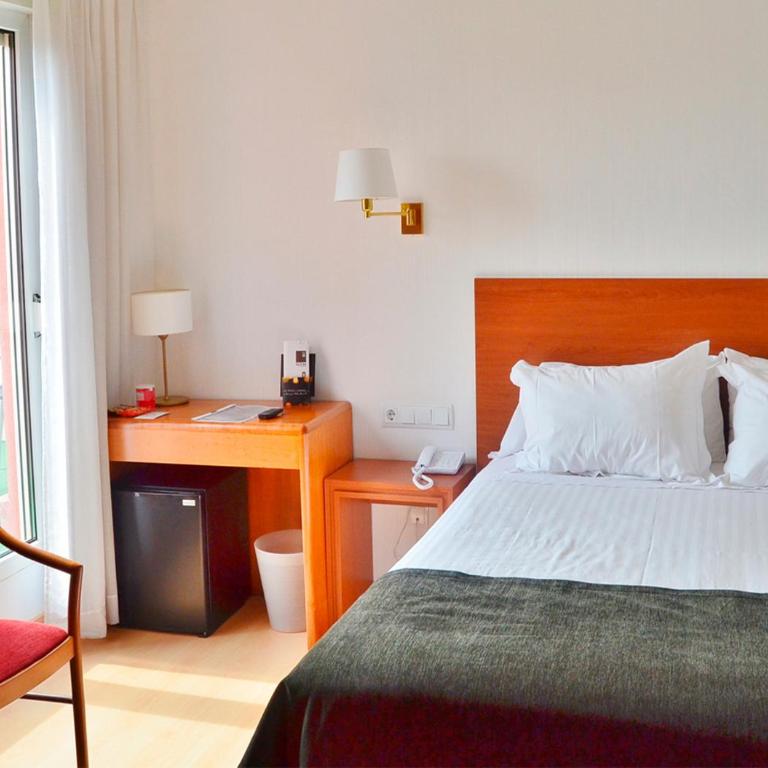 Hotel Ultonia - Habitación Doble con balcón - 4