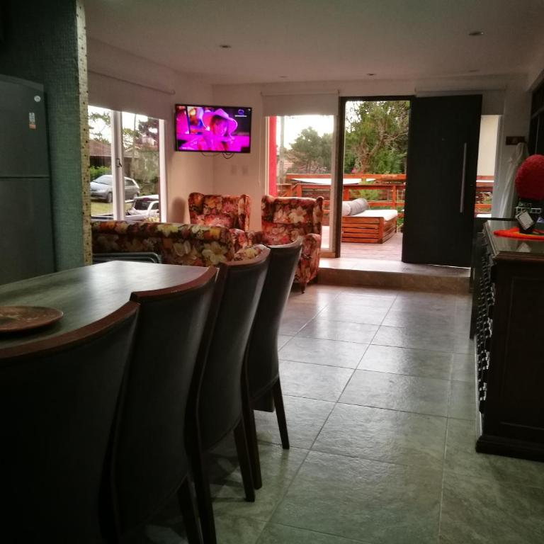 Departamento con parque a metros del mar - Apartamento con vistas al jardín - 11