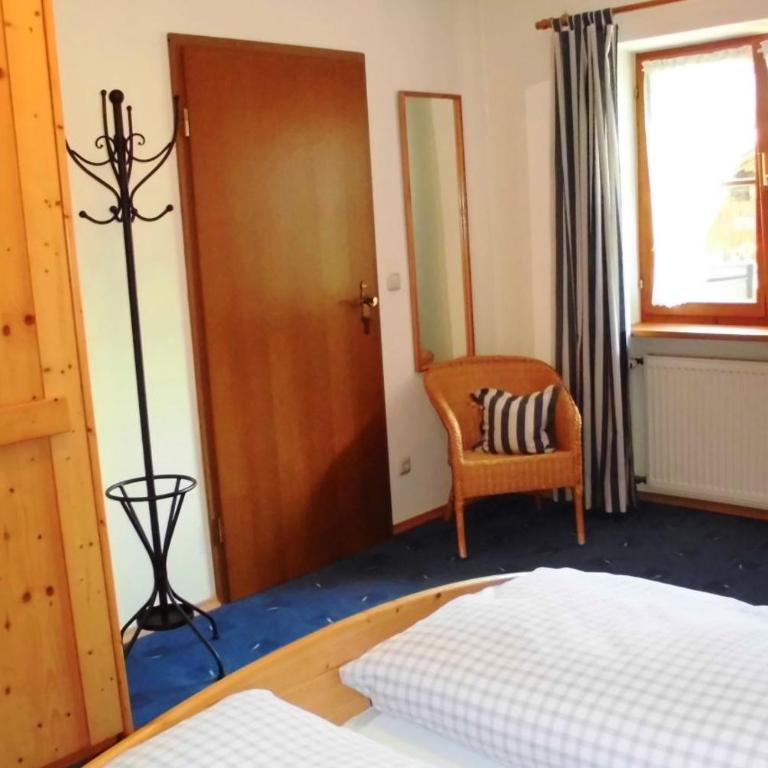 Haus Wippler - Apartment mit 1 Schlafzimmer - 11