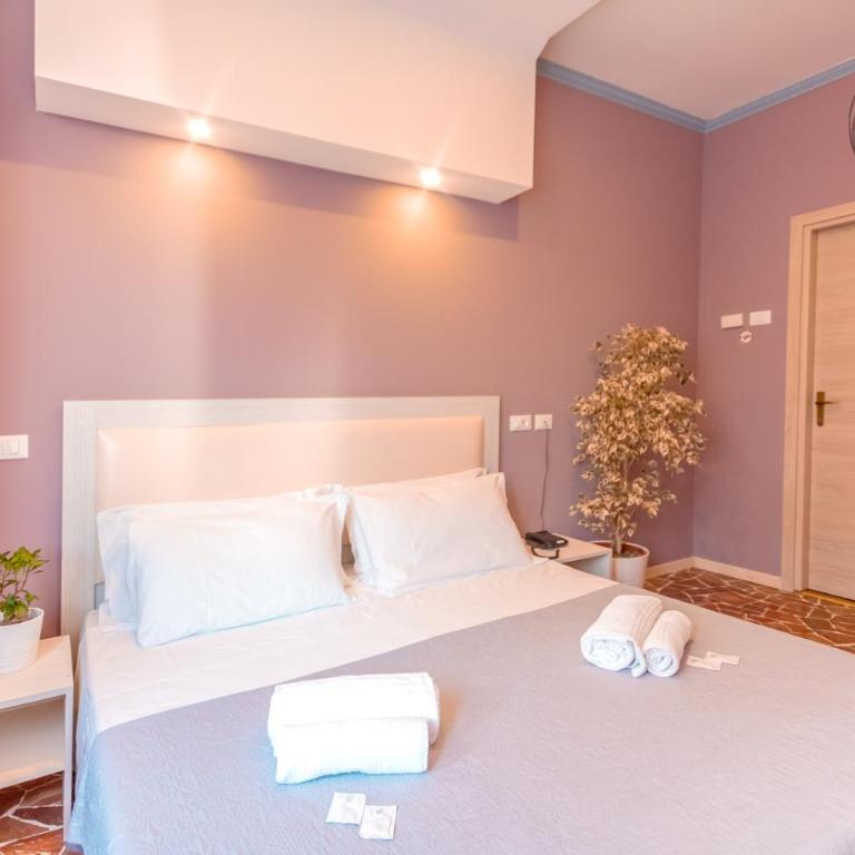 Hotel Paganini - Camera Matrimoniale con Bagno Privato - 21
