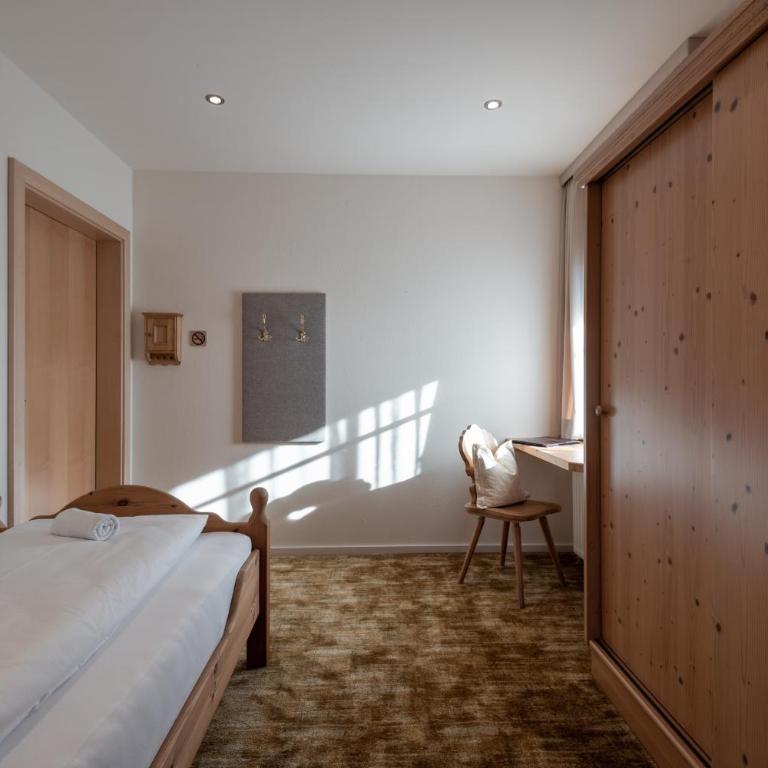 Die feine Herberge - Dreibettzimmer mit Balkon - 5